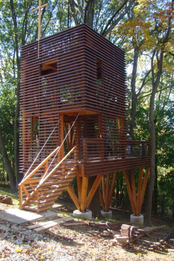 Spanish Cedar Treehouse